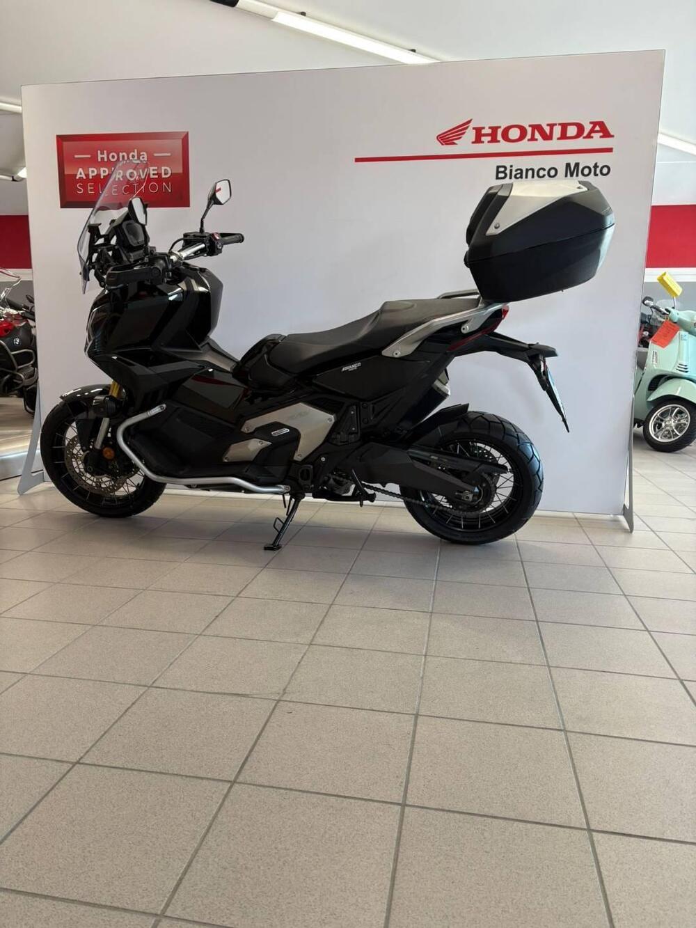Honda X-ADV 750 DCT Adventure (2021 - 24) (3)