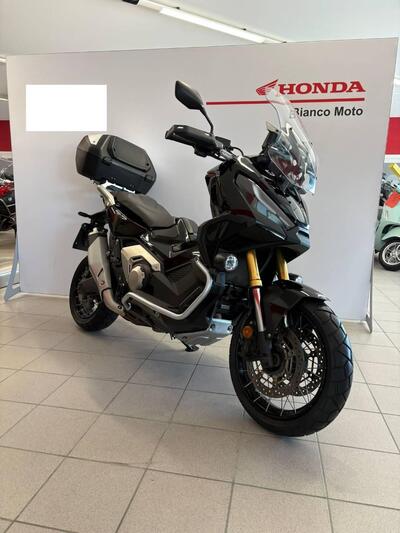 Honda X-ADV 750 DCT Adventure (2021 - 24) usata