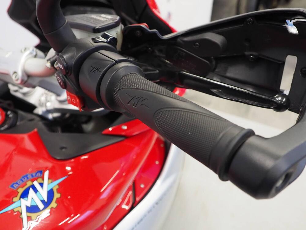 MV Agusta Turismo Veloce 800 (2014 - 16) (9)