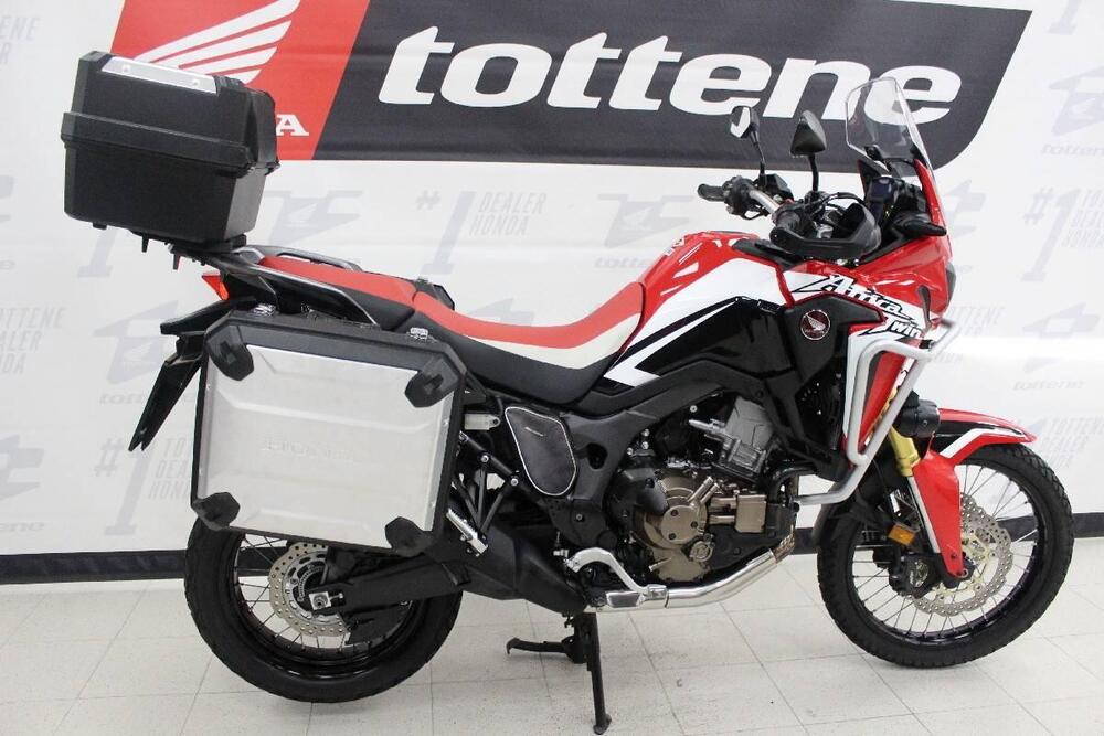 Honda Africa Twin CRF 1000L DCT ABS Travel Edition (2016 - 17) (2)