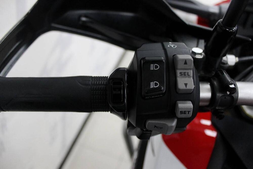 Honda Africa Twin CRF 1000L DCT ABS Travel Edition (2016 - 17) (7)