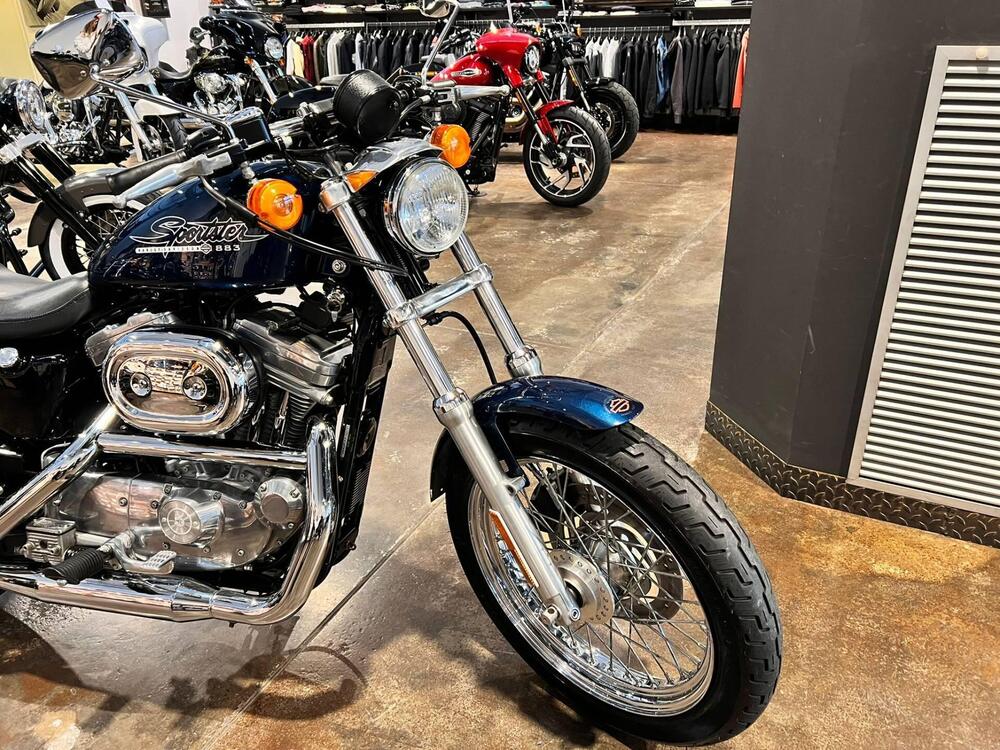 Harley-Davidson 883 Hugger (2001 - 02) - XLH (3)