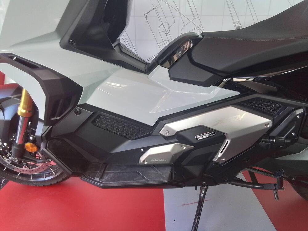 Honda X-ADV 750 DCT (2021 - 24) (9)