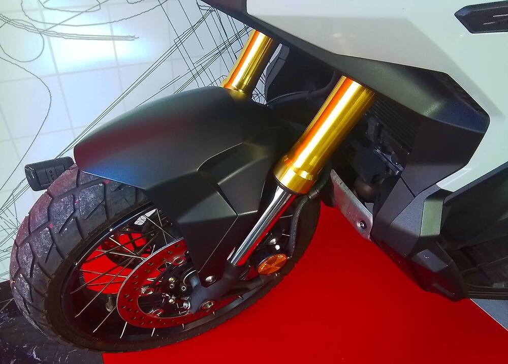 Honda X-ADV 750 DCT (2021 - 24) (10)