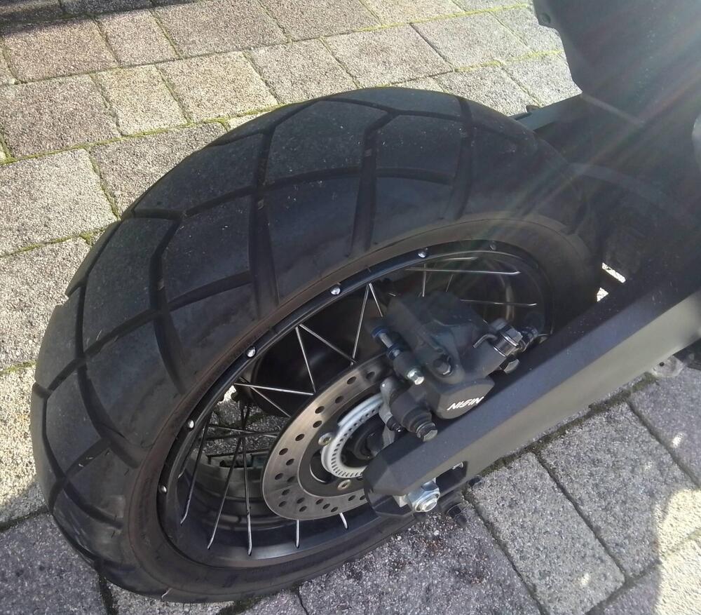 Honda X-ADV 750 DCT (2021 - 24) (16)