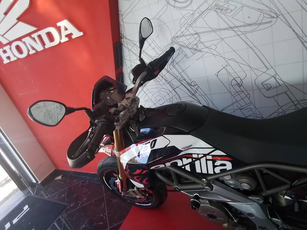 Aprilia Dorsoduro 750 (2009 - 14) (4)