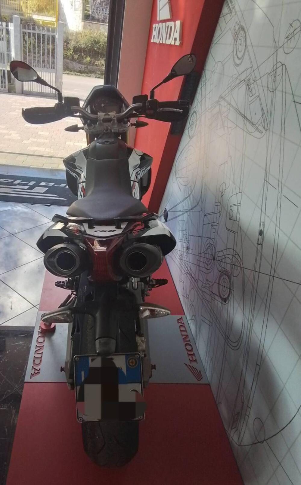 Aprilia Dorsoduro 750 (2009 - 14) (8)