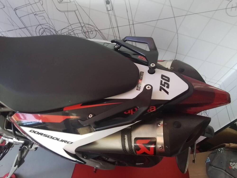 Aprilia Dorsoduro 750 (2009 - 14) (14)