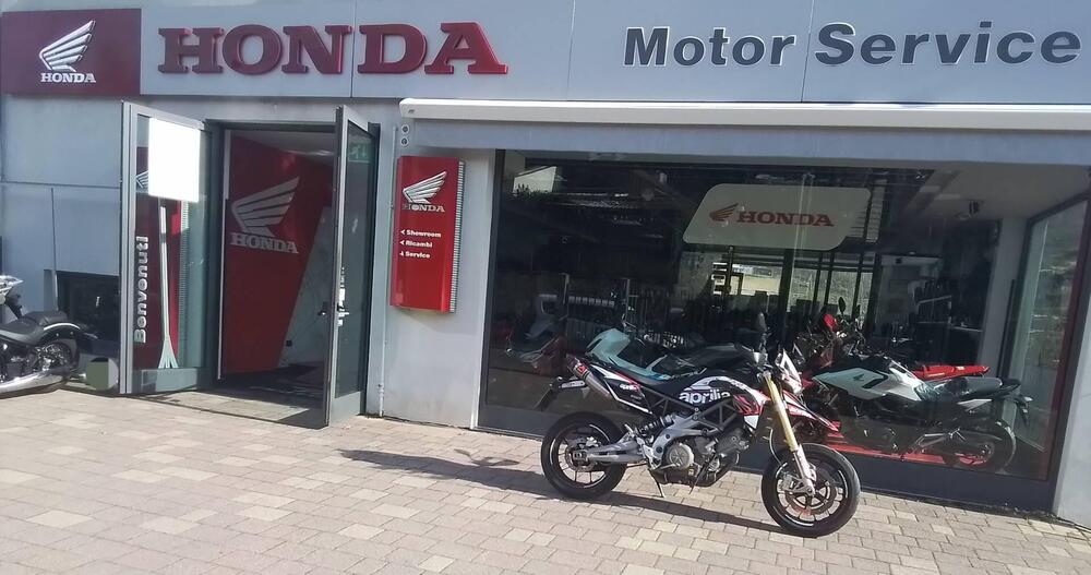 Aprilia Dorsoduro 750 (2009 - 14) (17)