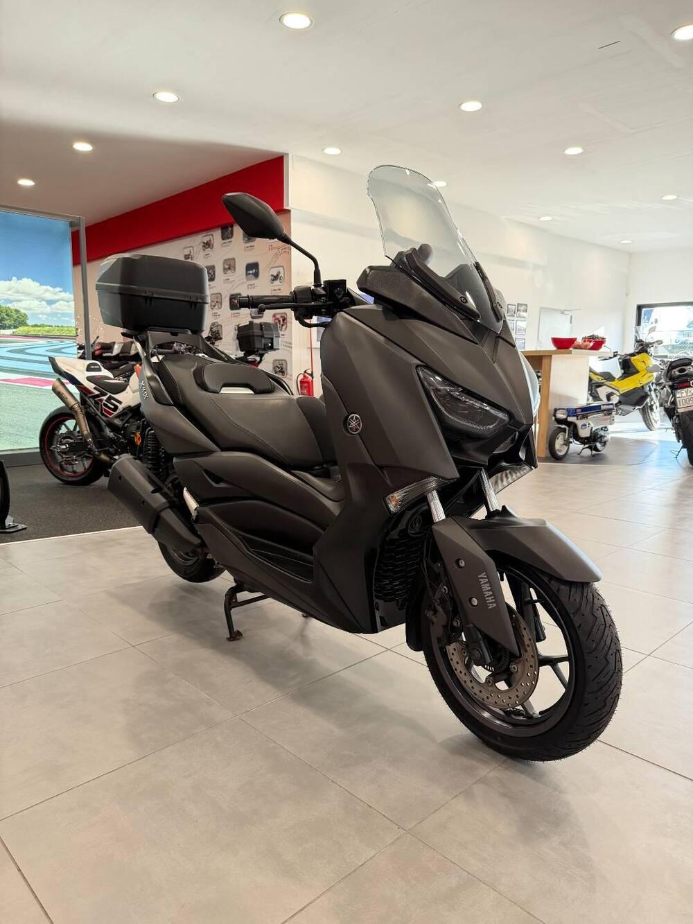Yamaha X-Max 300 (2021 - 24) (5)