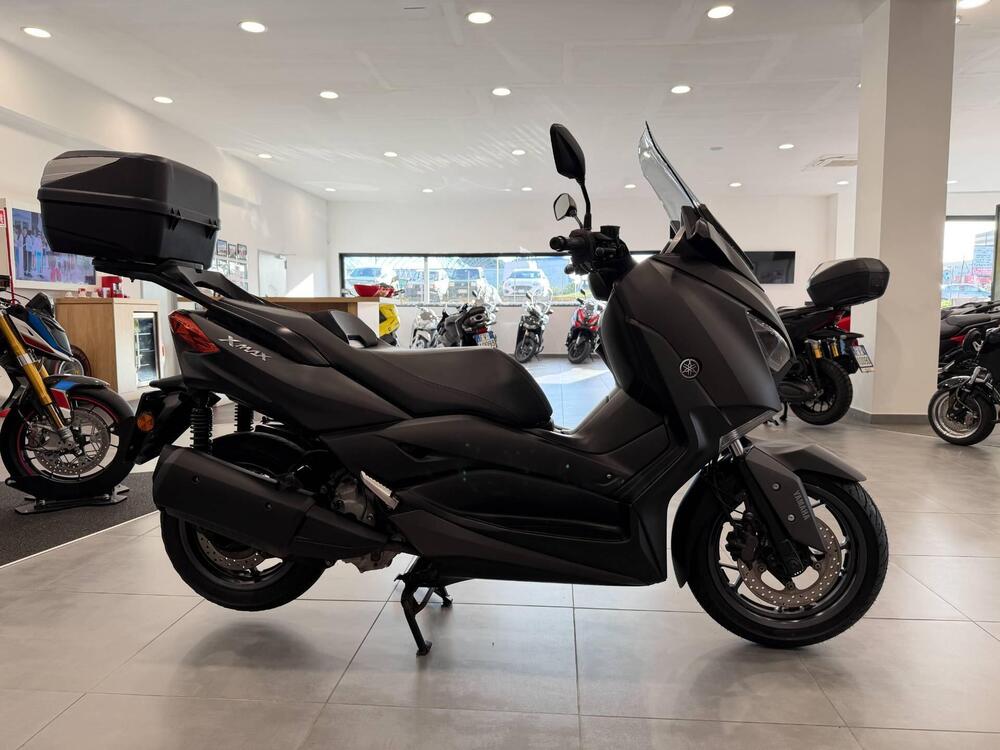 Yamaha X-Max 300 (2021 - 24) (6)