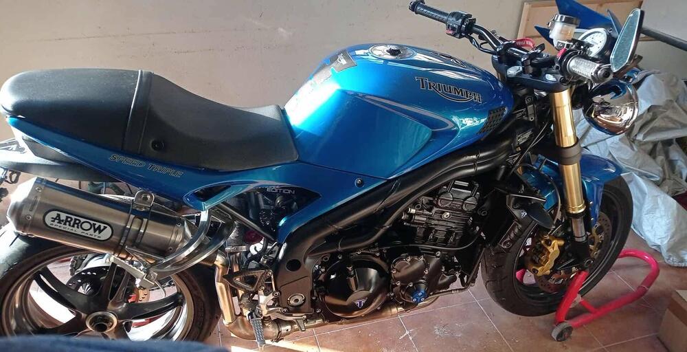 Triumph Speed Triple 1050 (2005 - 11) (7)