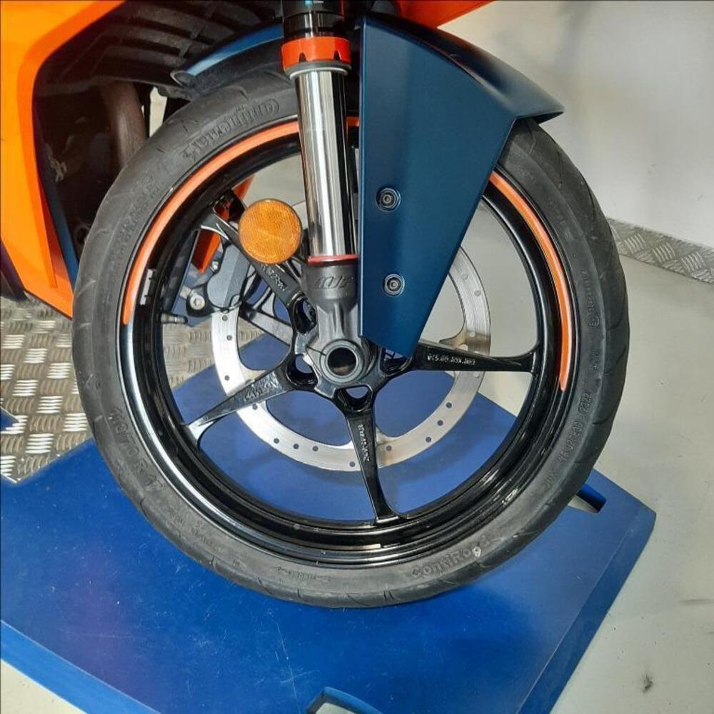 KTM RC 390 (2022 - 26) (3)