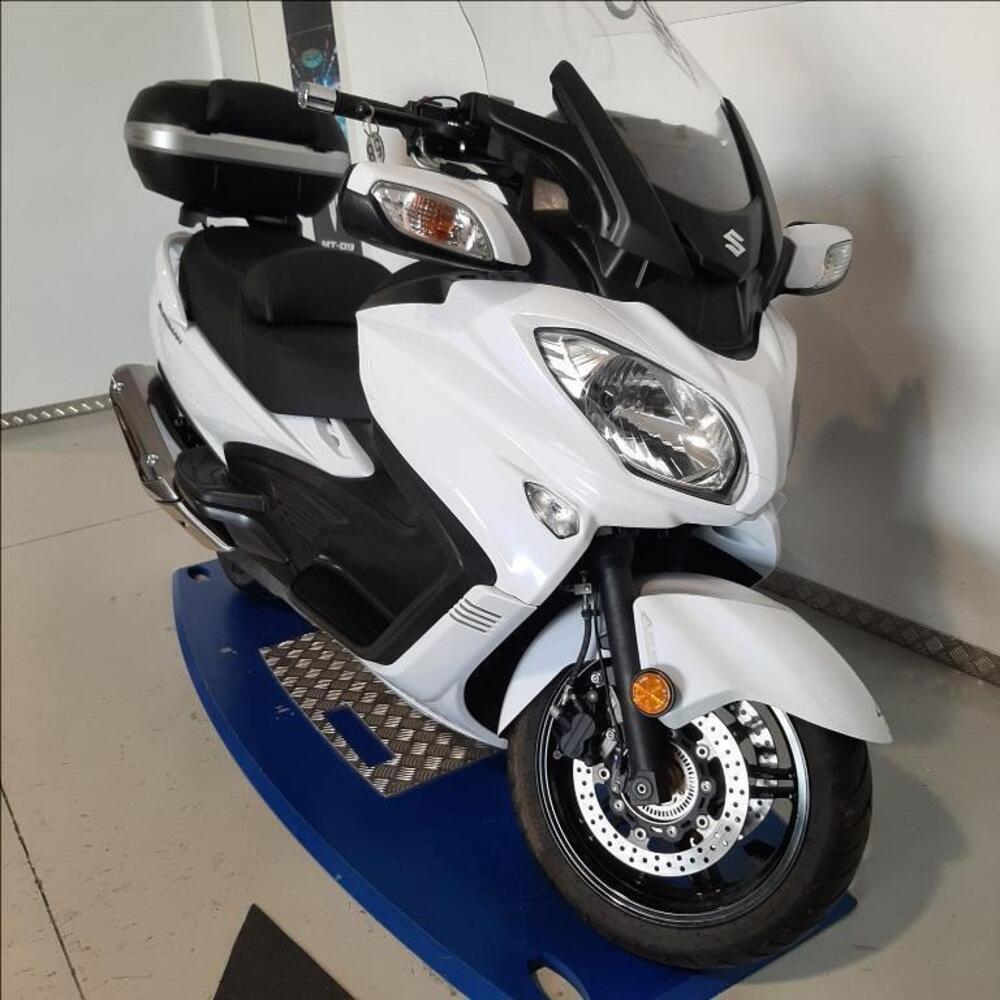 Suzuki Burgman AN 650 Executive (2017 - 20) (2)