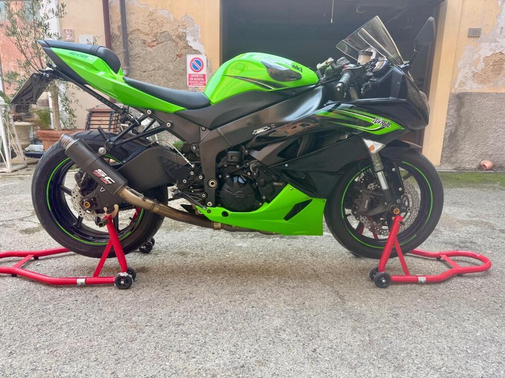 Kawasaki Ninja 600 ZX-6R (2009 - 16) (3)
