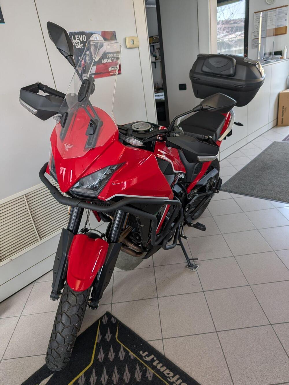 Moto Morini X-Cape 650 (2021 - 26) (2)