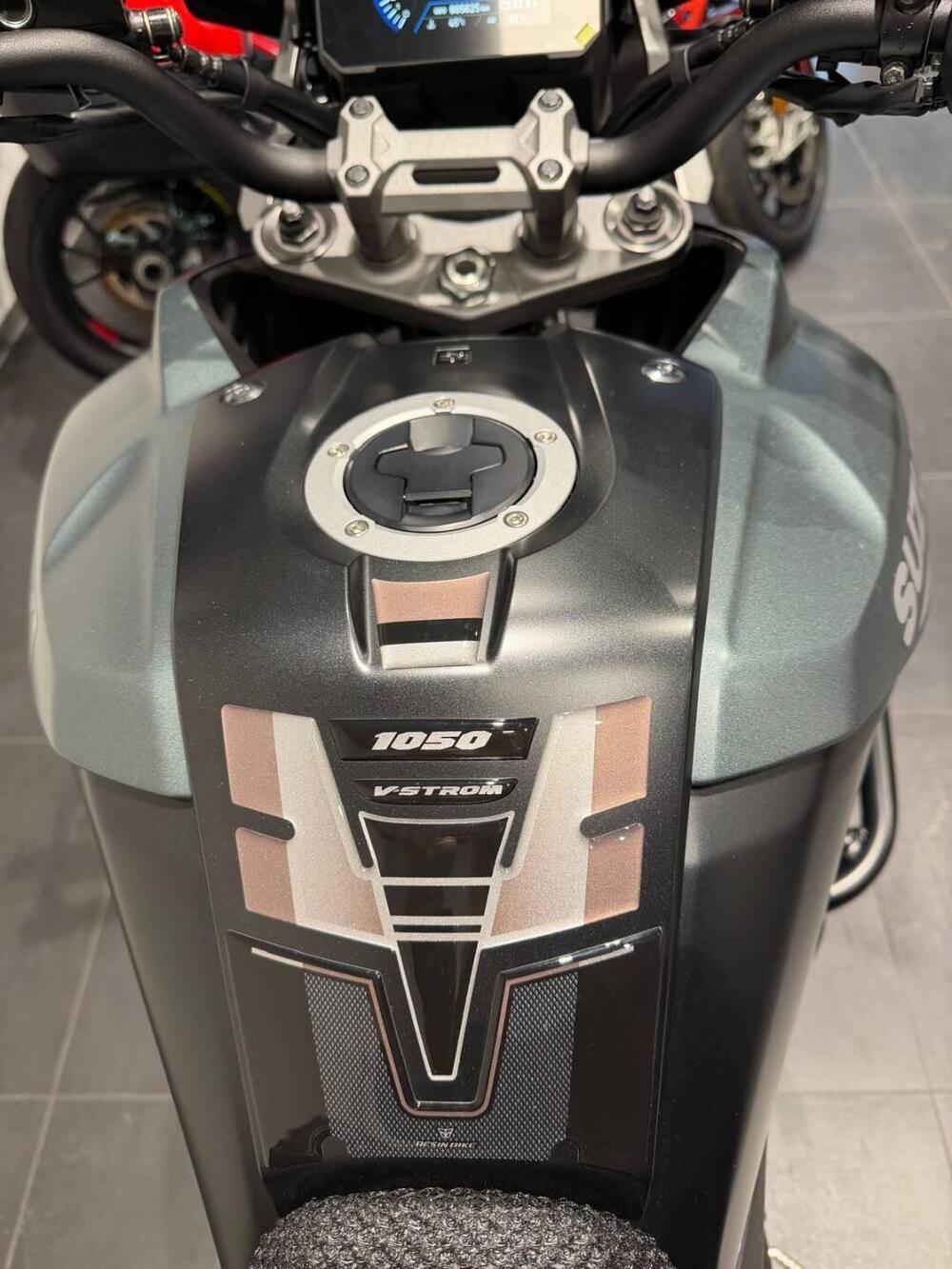 Suzuki V-Strom 1050SE (2025 - 26) (7)