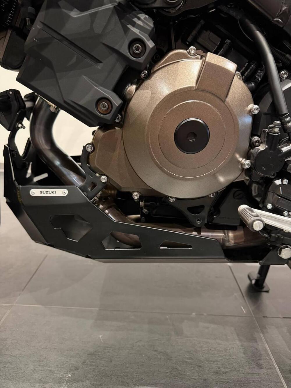 Suzuki V-Strom 1050SE (2025 - 26) (11)