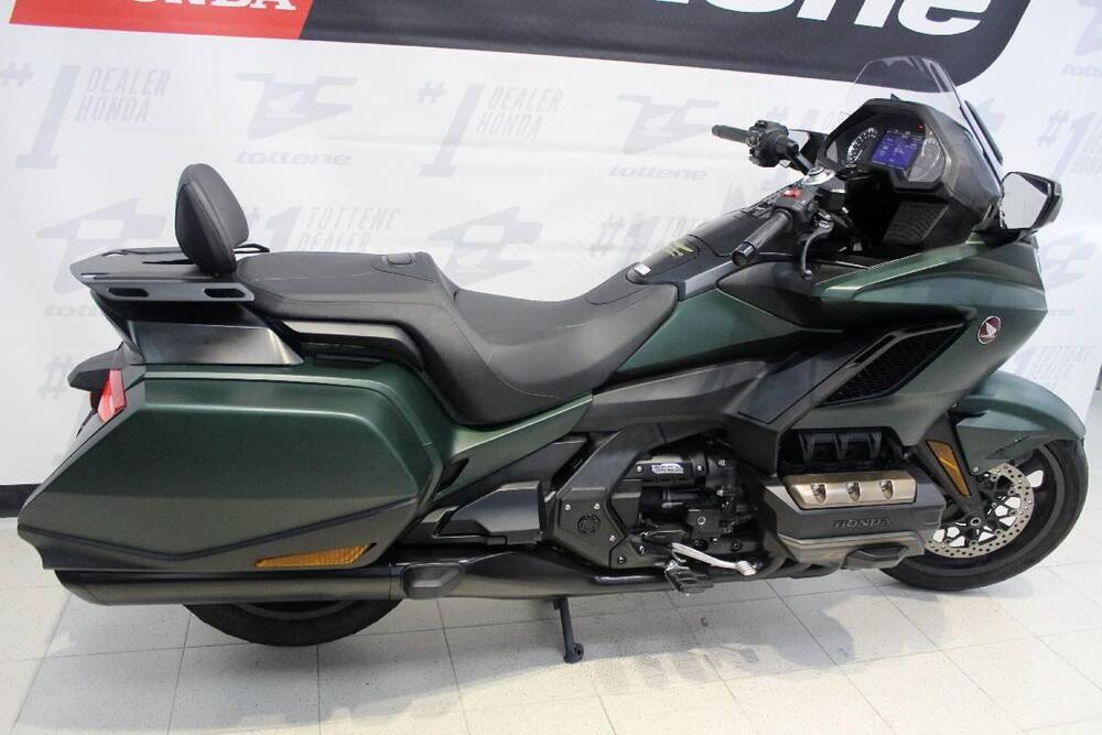 Honda GL 1800 Gold Wing DCT (2021 - 24) (2)