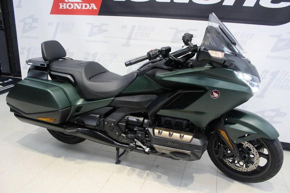 Honda GL 1800 Gold Wing DCT (2021 - 24) (3)