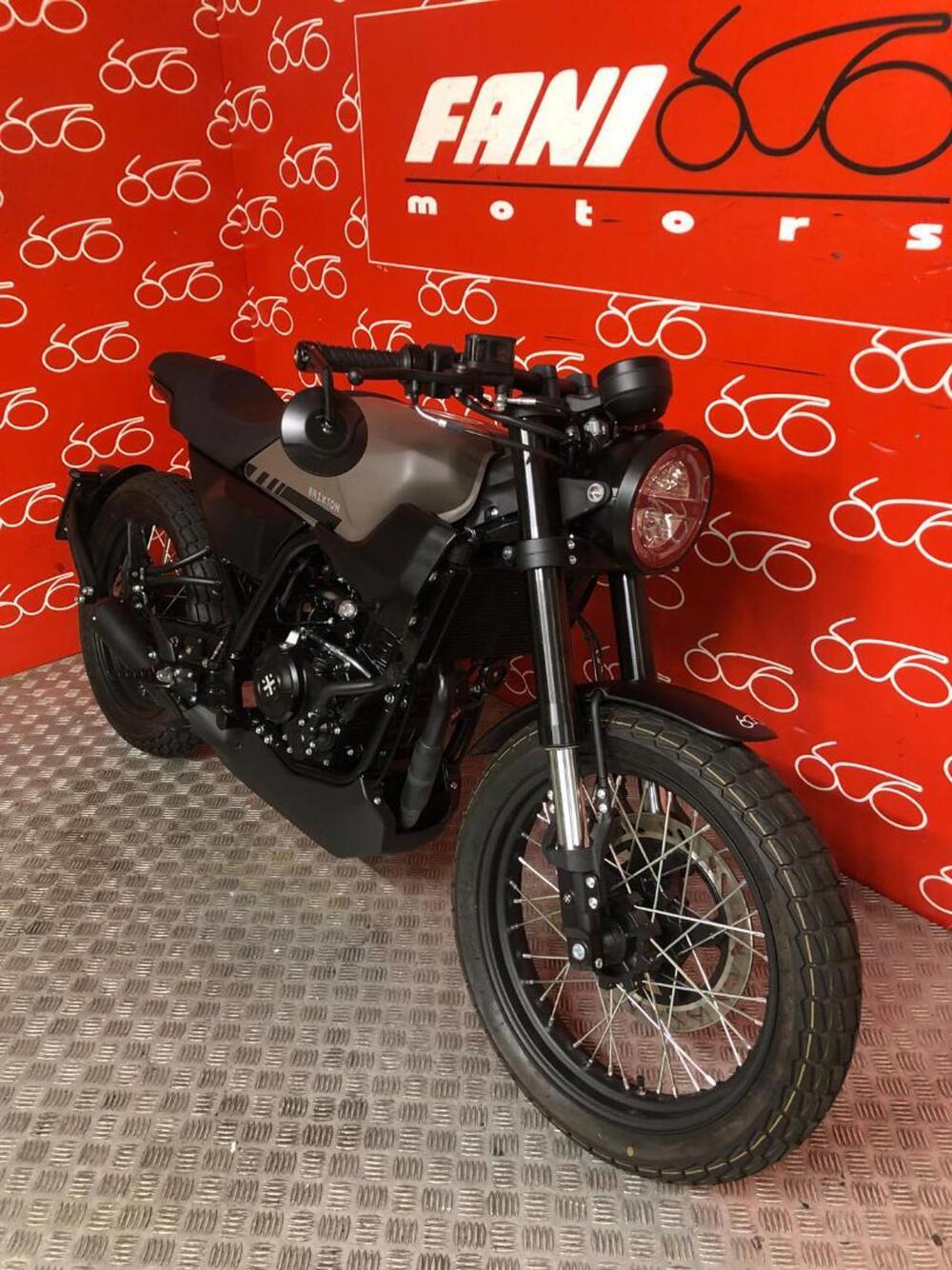 Brixton Motorcycles Crossfire 125 (2023 - 26) (2)