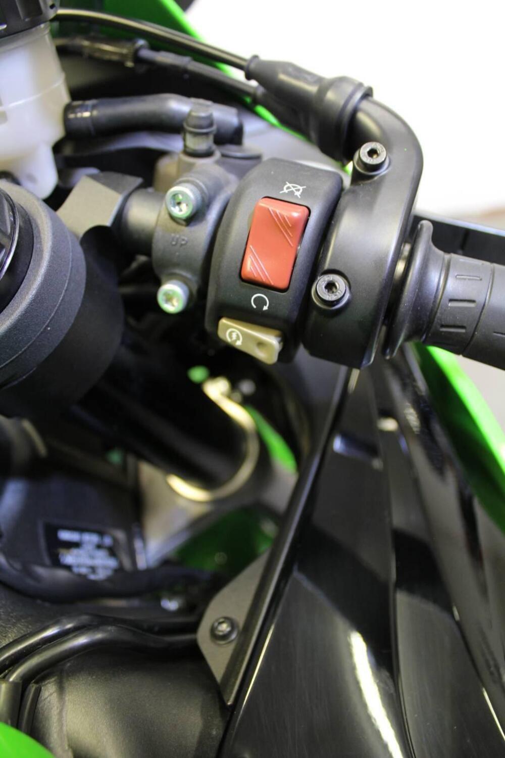 Kawasaki Ninja 636 ZX-6R (2024 - 26) (11)
