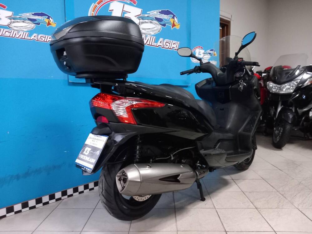 Kymco Downtown 300i (2009 - 17) (3)