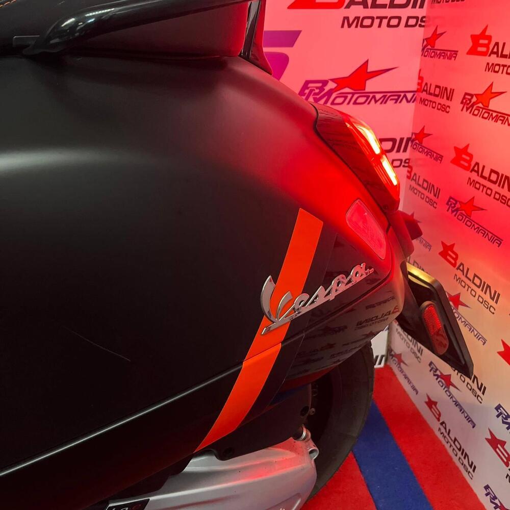 Vespa GTS 300 Super Sport (2023 - 24) (3)