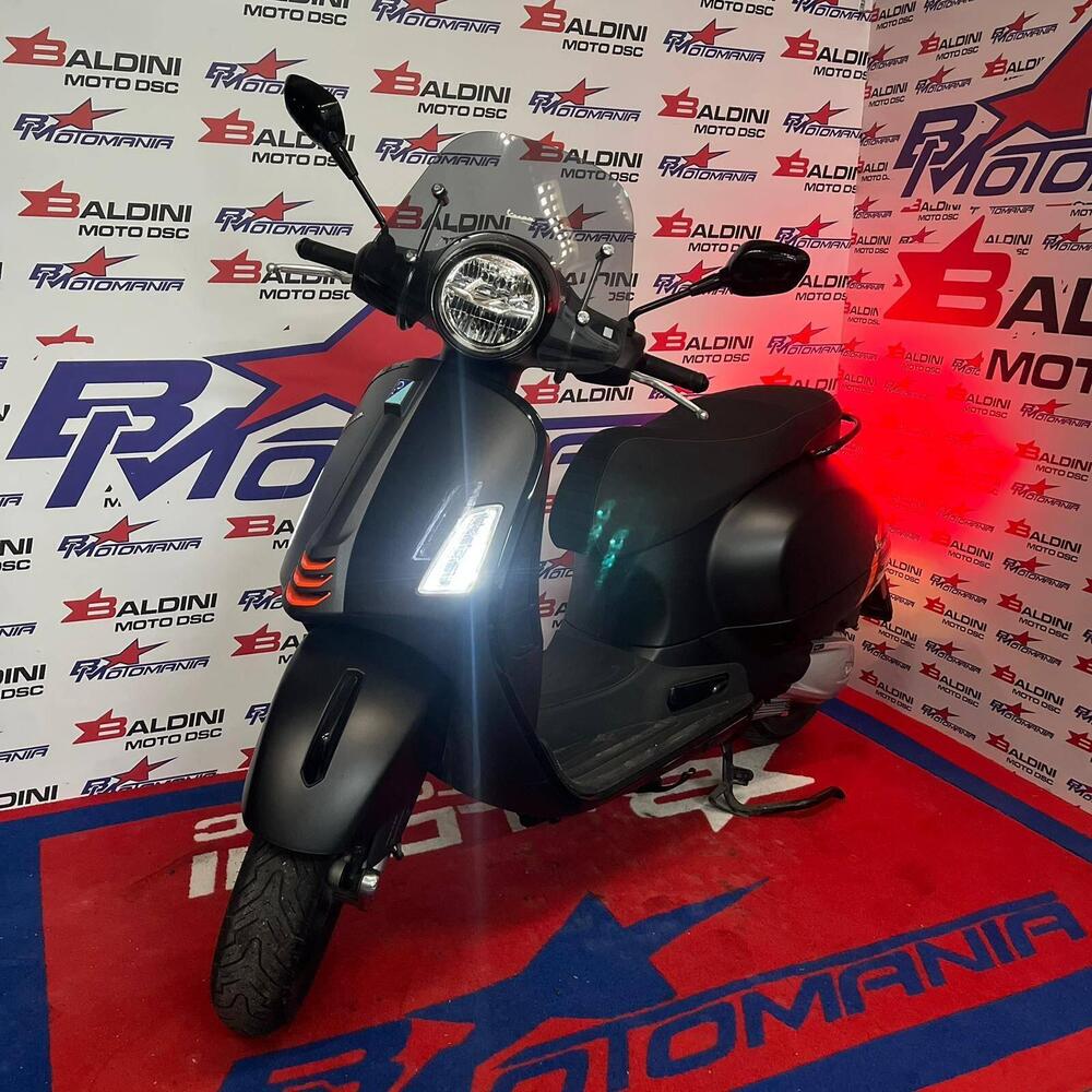 Vespa GTS 300 Super Sport (2023 - 24) (5)