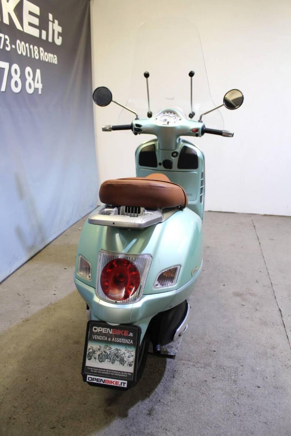 Vespa Granturismo 200 L (5)