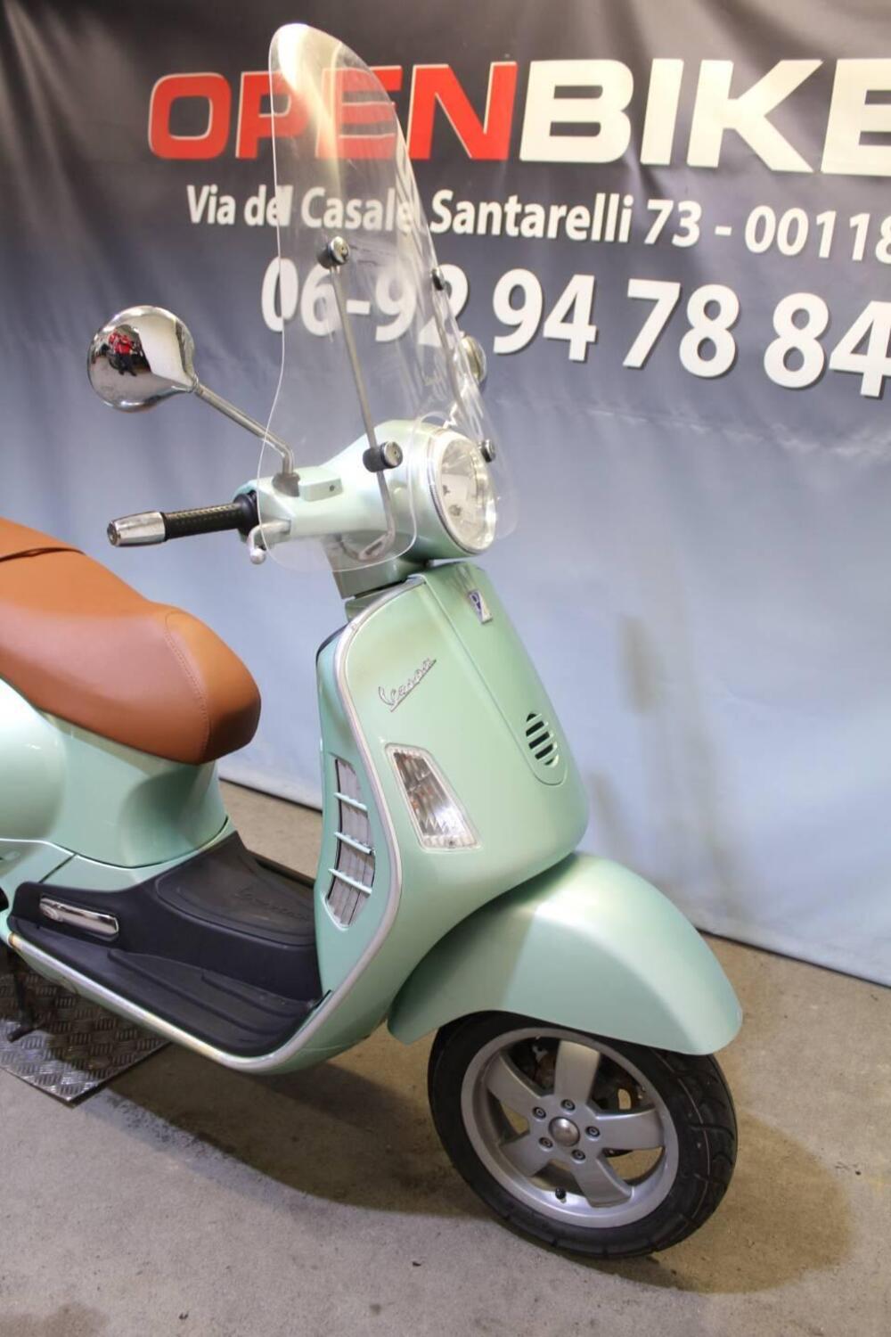 Vespa Granturismo 200 L (8)