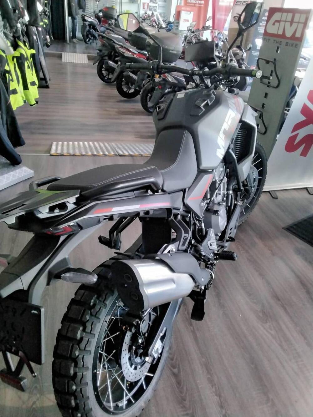 Moto Morini Allthrike 450 (2025 - 26) (2)