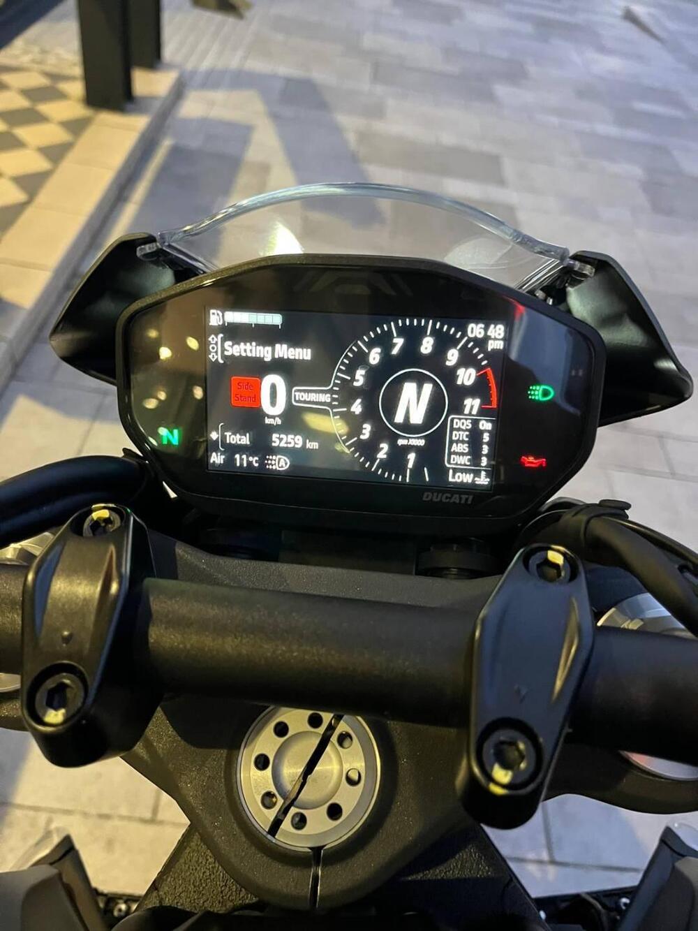 Ducati Monster 937 (2021 - 25) (4)