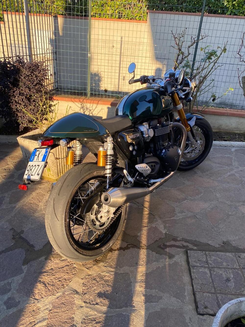 Triumph Thruxton RS Final Edition (2024 - 25) (2)