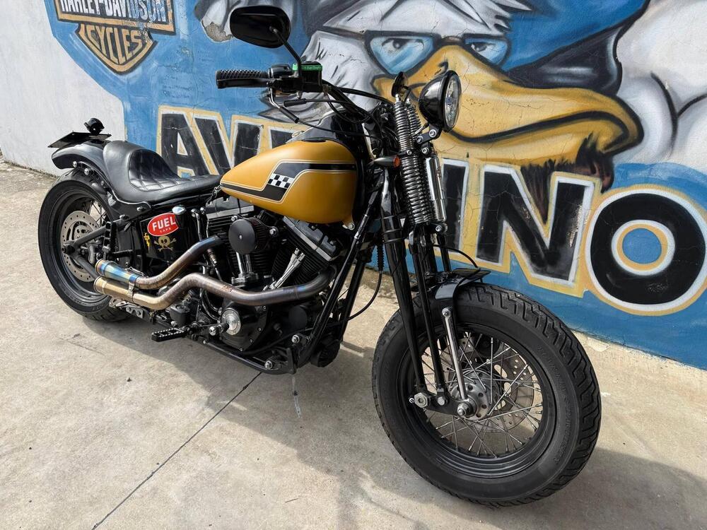 Harley-Davidson 1584 Cross Bones (2008 - 11) - FLSTSB (6)