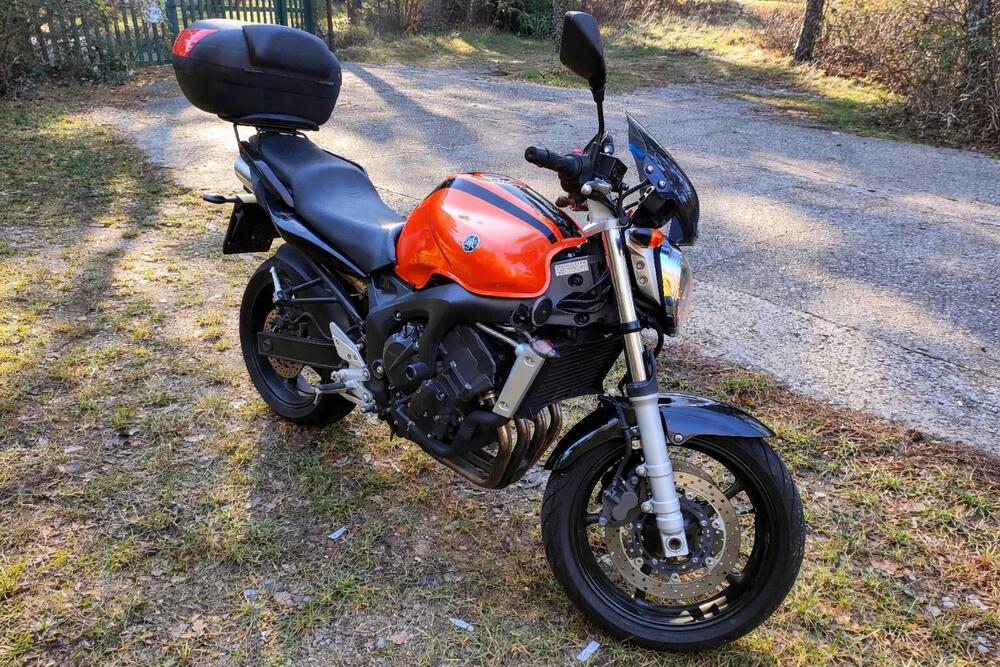 Yamaha FZ6 (2004 - 07) (3)