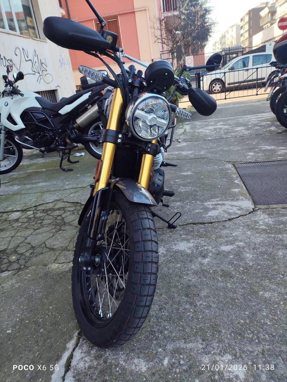 Royal Enfield Bear 650 (2025 - 26) (7)