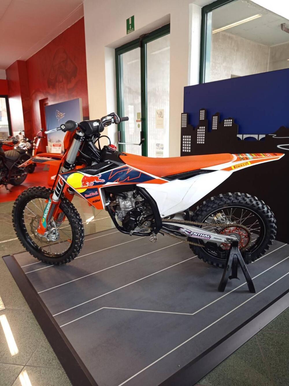 KTM 250 SX-F (2023) (4)