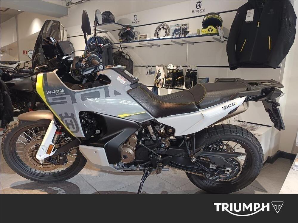 Husqvarna Norden 901 (2022 - 26) (2)