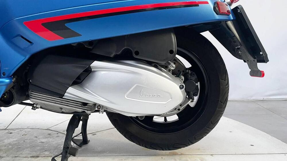 Vespa GTS 300 Super Sport (2017 - 19) (5)