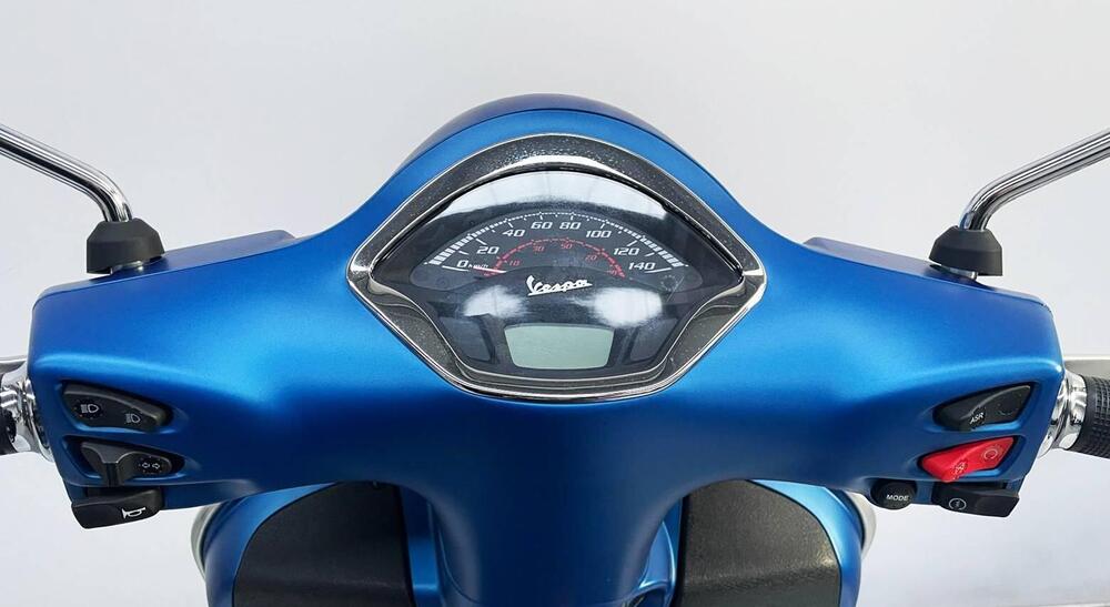 Vespa GTS 300 Super Sport (2017 - 19) (12)