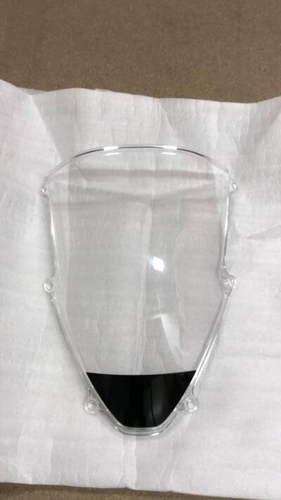 VETRO CUPOLINO PER HONDA CBR 1000 RR-R 64250MKRD10