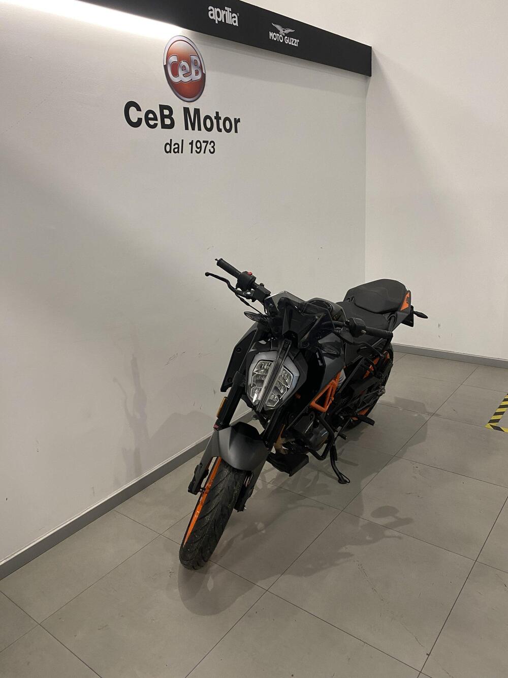 KTM 125 Duke (2021 - 23) (3)