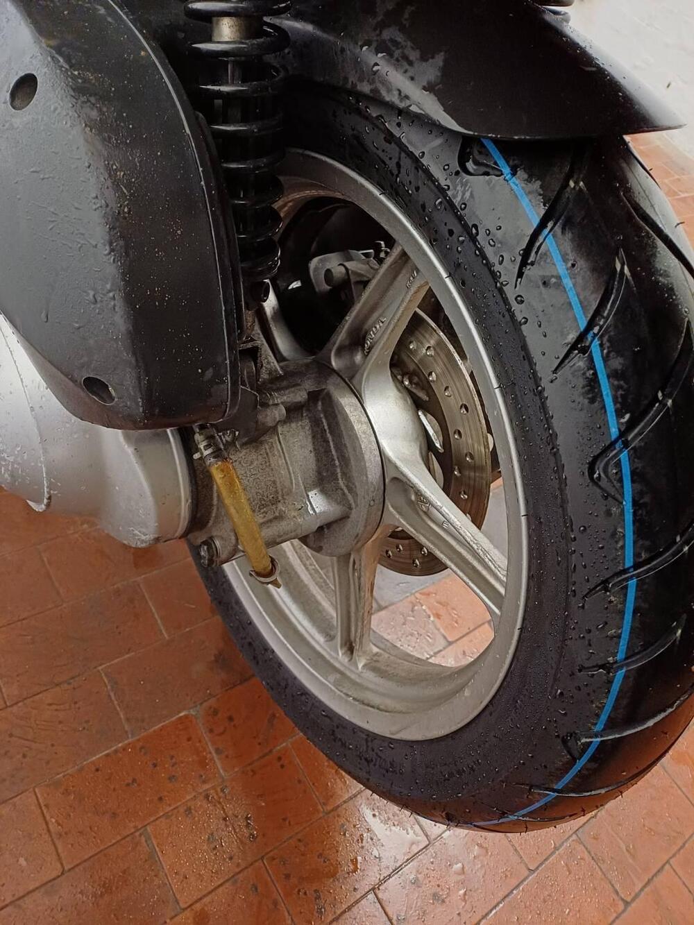 Honda SH 150 i (2009 - 12) (2)