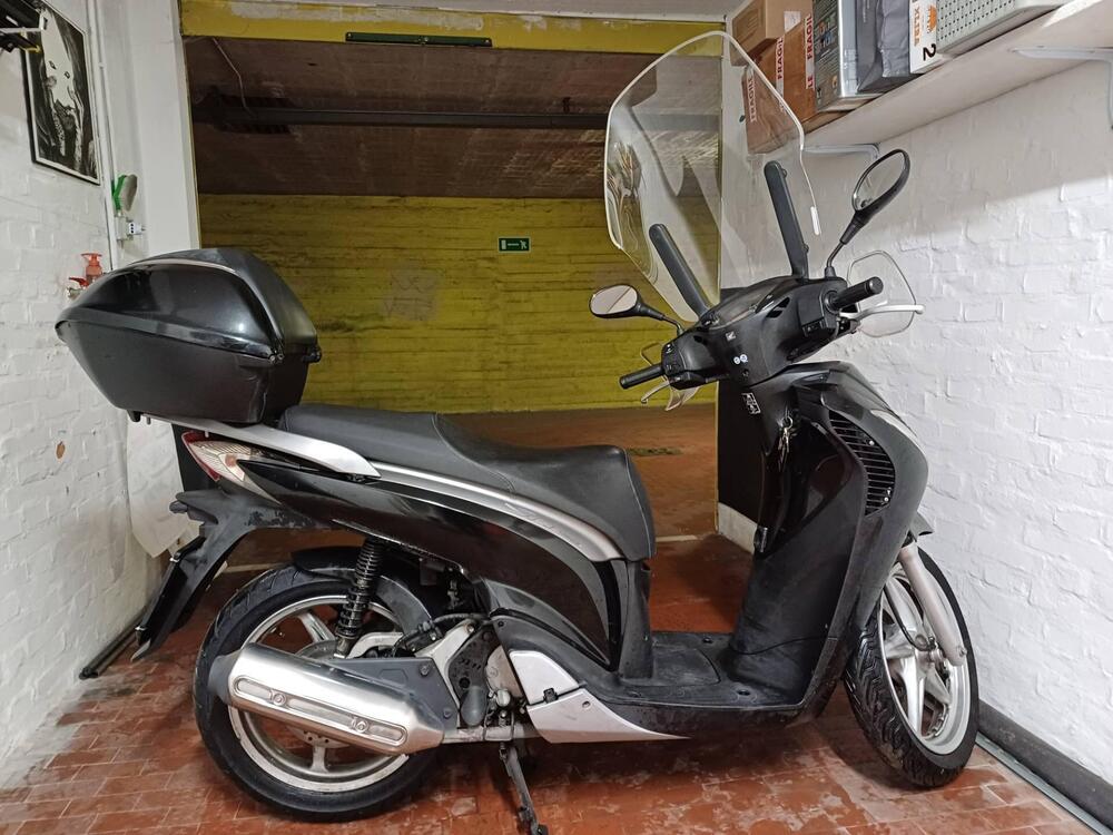 Honda SH 150 i (2009 - 12) (5)