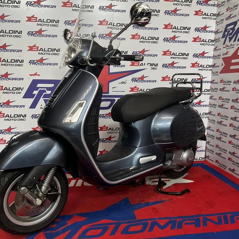 Vespa GTS 300 (2017 - 18)