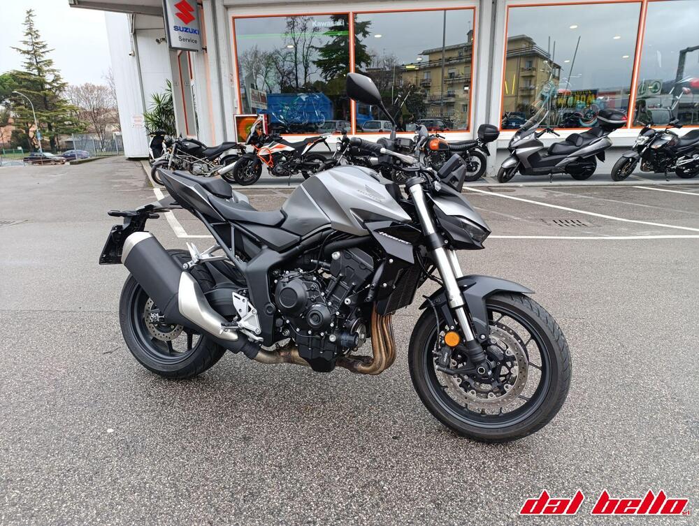 Honda CB 1000 Hornet (2025 - 26) (2)