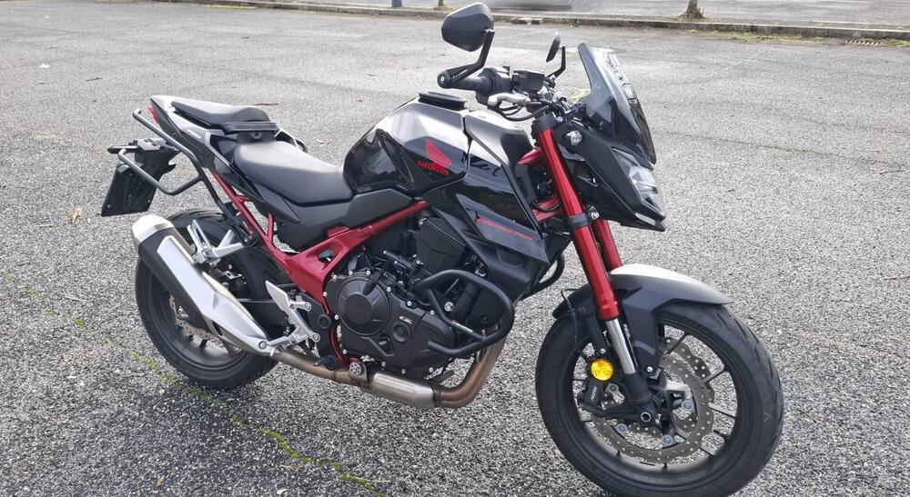 Honda CB 750 Hornet (2023 - 24)