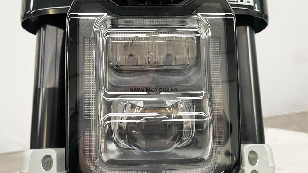 Bmw CE 02 (2024 - 26) (12)