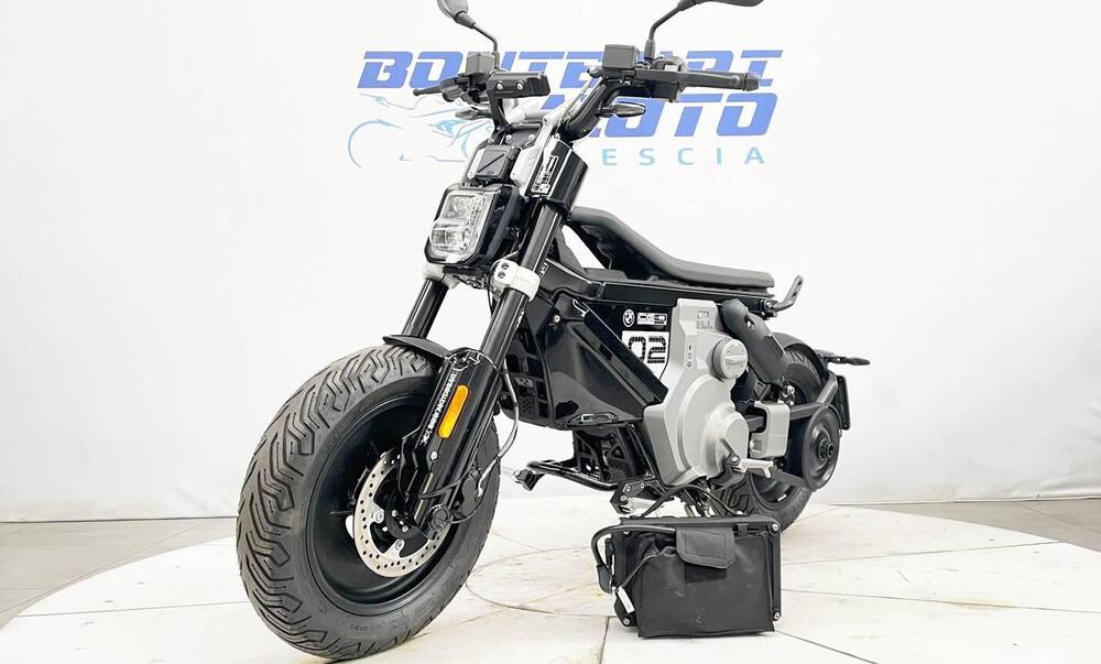 Bmw CE 02 (2024 - 26) (18)